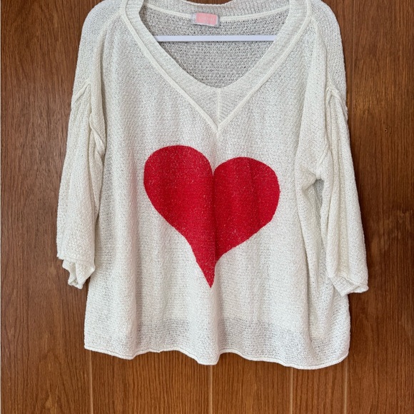 C+D+M Sweaters - Heart Design Cream Sweater